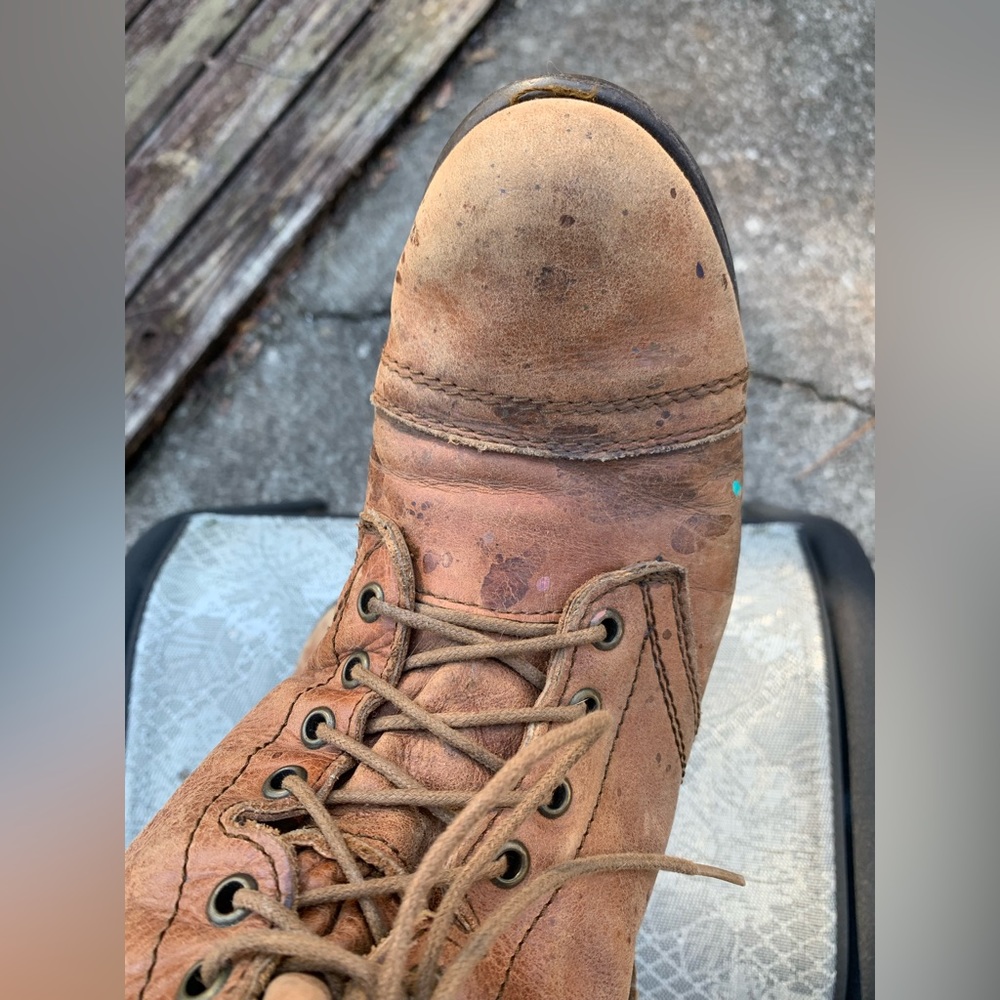 Worn Genuine Leather Zip-up Combat Boots - Picture 8 of 16